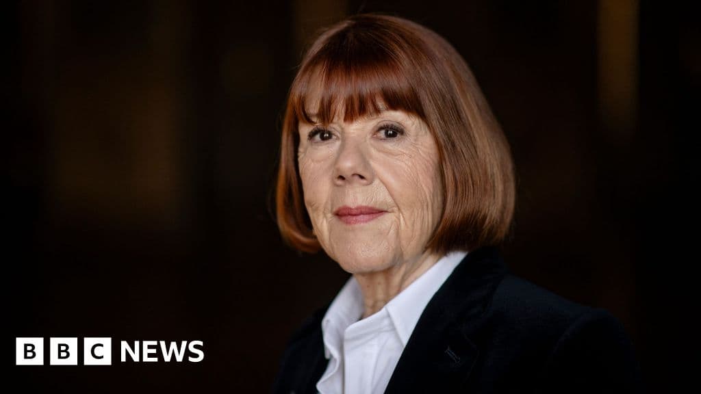 A hyper-realistic, high-contrast courtroom sketch style image depicting a solitary, dignified older woman sitting calmly in the foreground, with a blurred, chaotic background of dozens of faceless men in suits looking down or away, symbolizing the accused. The lighting should highlight her calm expression against the shadowy, gray background of the courtroom.