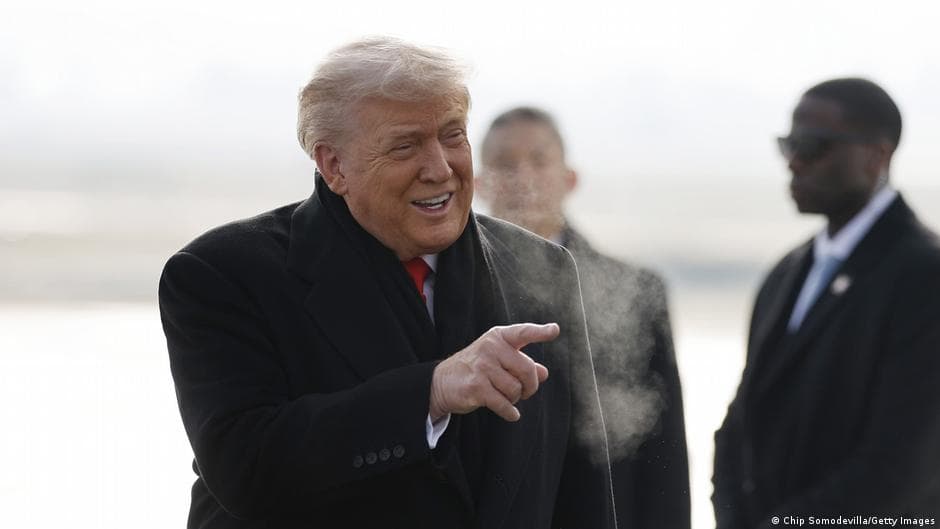 A satirical editorial illustration of Donald Trump standing on a podium in the Swiss Alps, wearing a tuxedo with a 'Greenland' realtor pin. He is holding a golden hammer and a 'For Sale' sign over a map of the Arctic. In the background, billionaires in private jets look on with worried but greedy expressions. The style is sharp, acid-toned, and cynical.