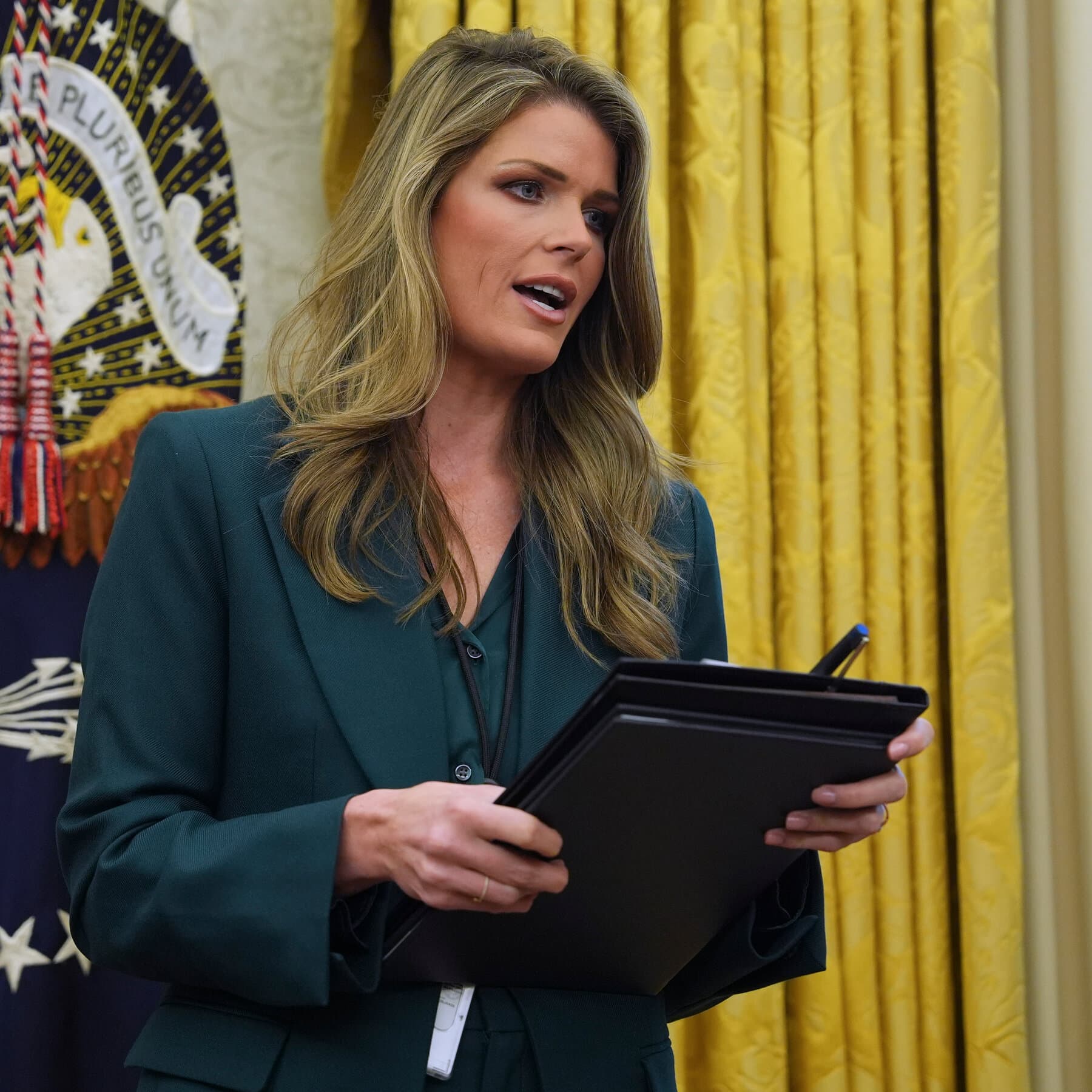 A cynical, dark-humored illustration of a female bureaucrat in a power suit, sitting stubbornly in an oversized, ornate leather judge's chair while the floor beneath her crumbles into a void. She is frantically signing a mountain of legal papers with a quill that is leaking black ink like blood. In the background, ghostly figures of judges with no faces watch from a distance, their robes tattered. The lighting is cold and oppressive, casting long shadows. Satirical, editorial style.
