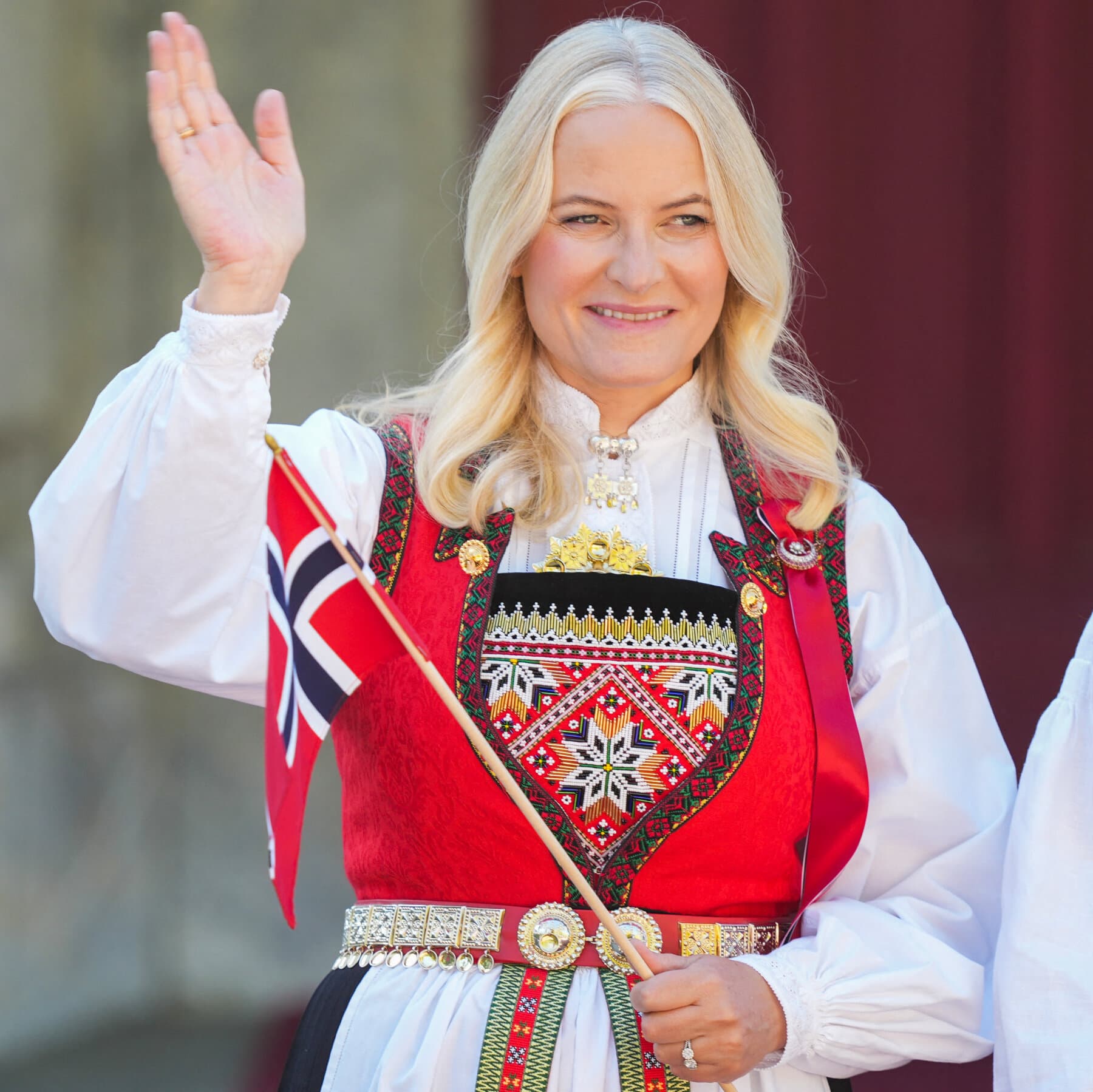 A golden royal crown resting on a pile of dirty, crumpled newspapers and cash, with a dark shadow cast over it, in a gritty, realistic style.